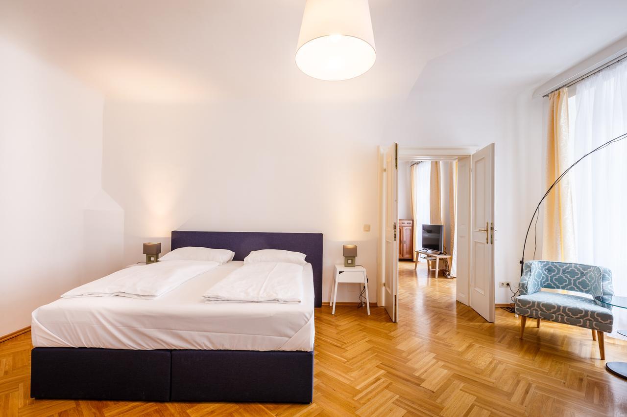 Judengasse Premium By Ichbucheat Apartment *