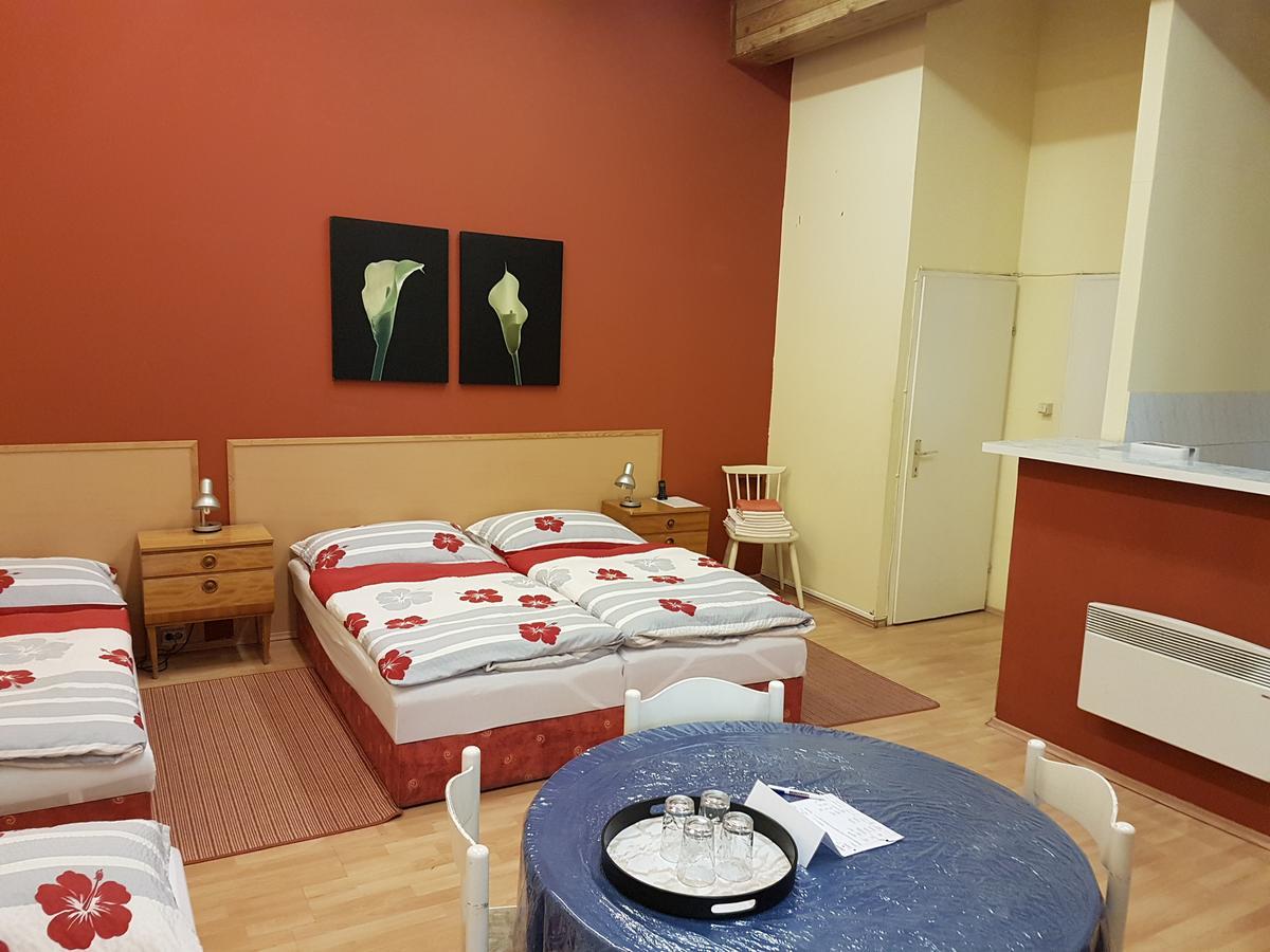 Gross Bed & Breakfast Vienna