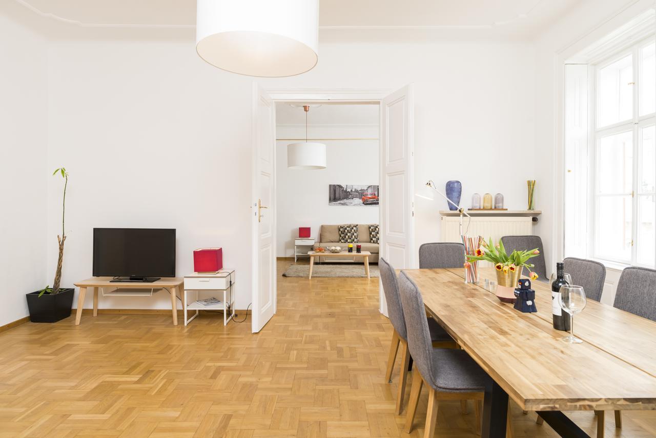 De Luxe Suite Staatsoper Apartment *