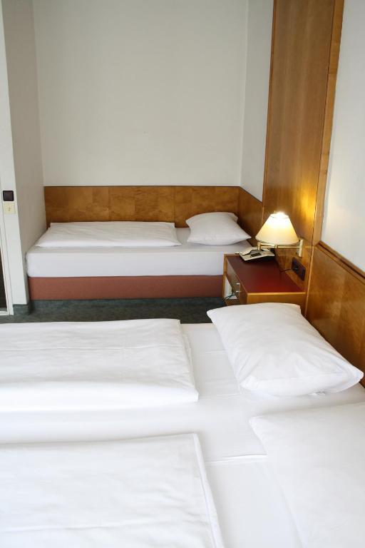 Ekazent Schoenbrunn Hotel