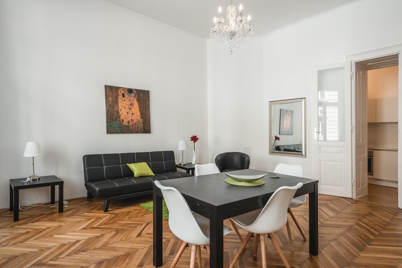 Duschel Imperial Living * Vienna