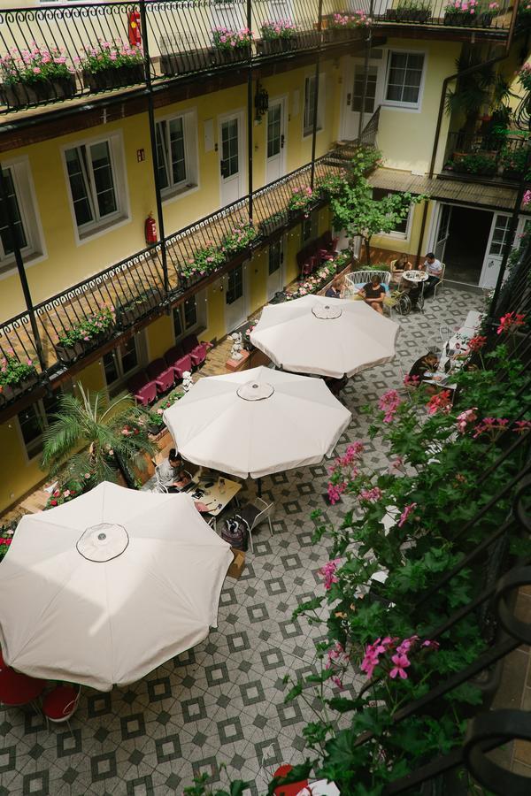Am Brillantengrund Hotel 3*