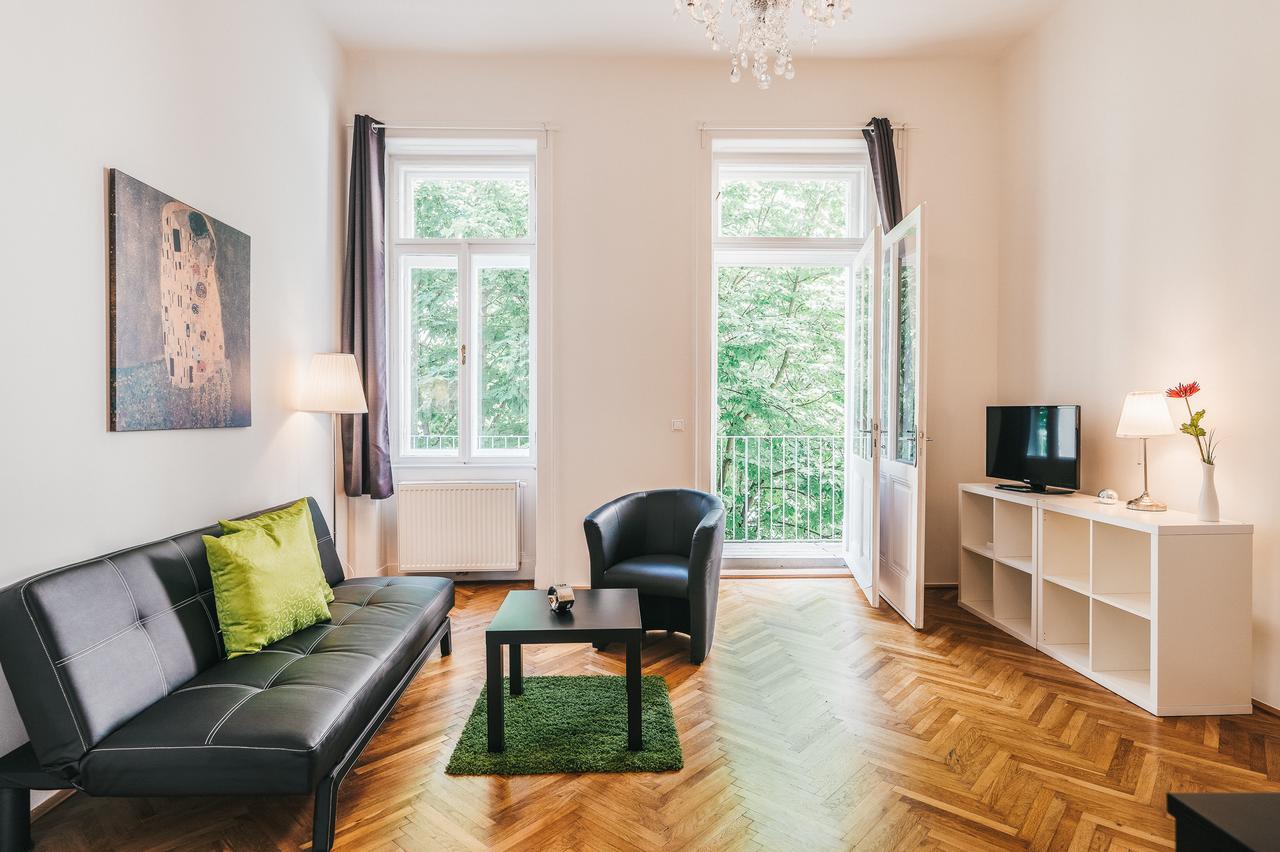 Duschel Imperial Living Apartment