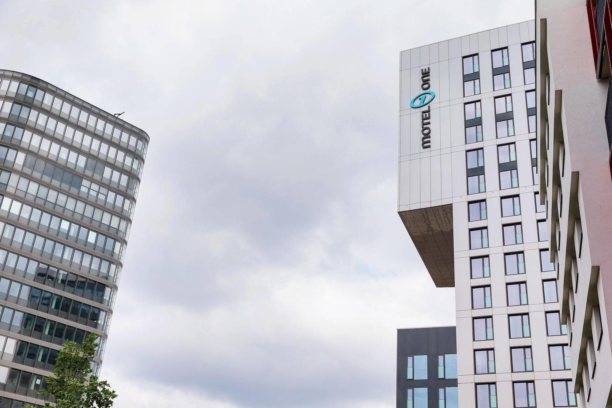 Hotel One Wien-hauptbahnhof 3*