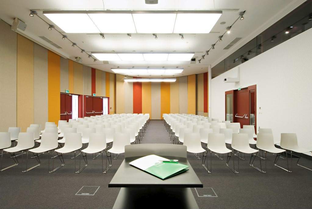 Hotel Kyriad Altmannsdorf 3*