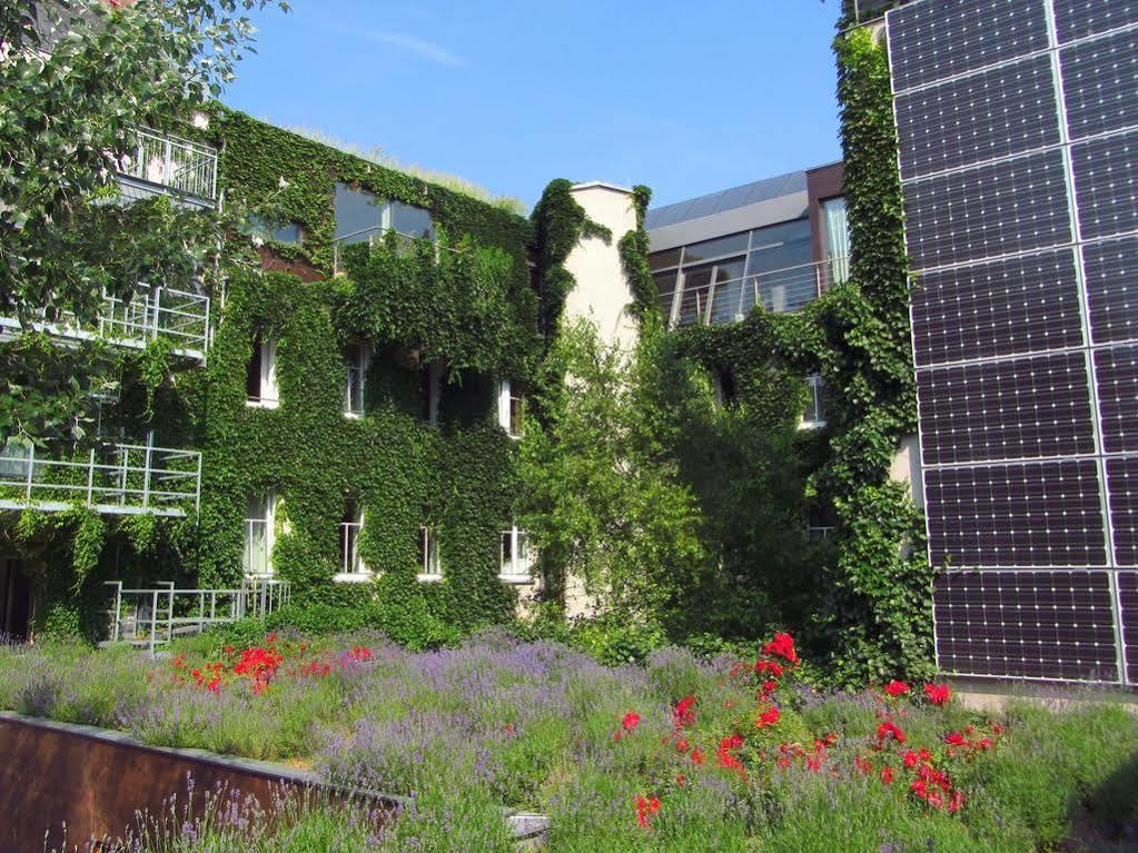 Stadthalle 2*