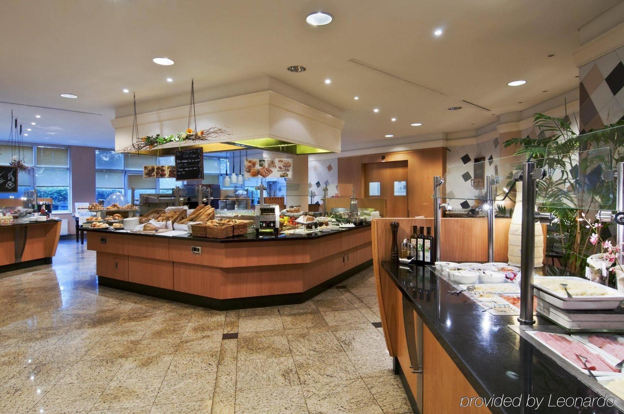 Hilton Garden South 4* Vienna