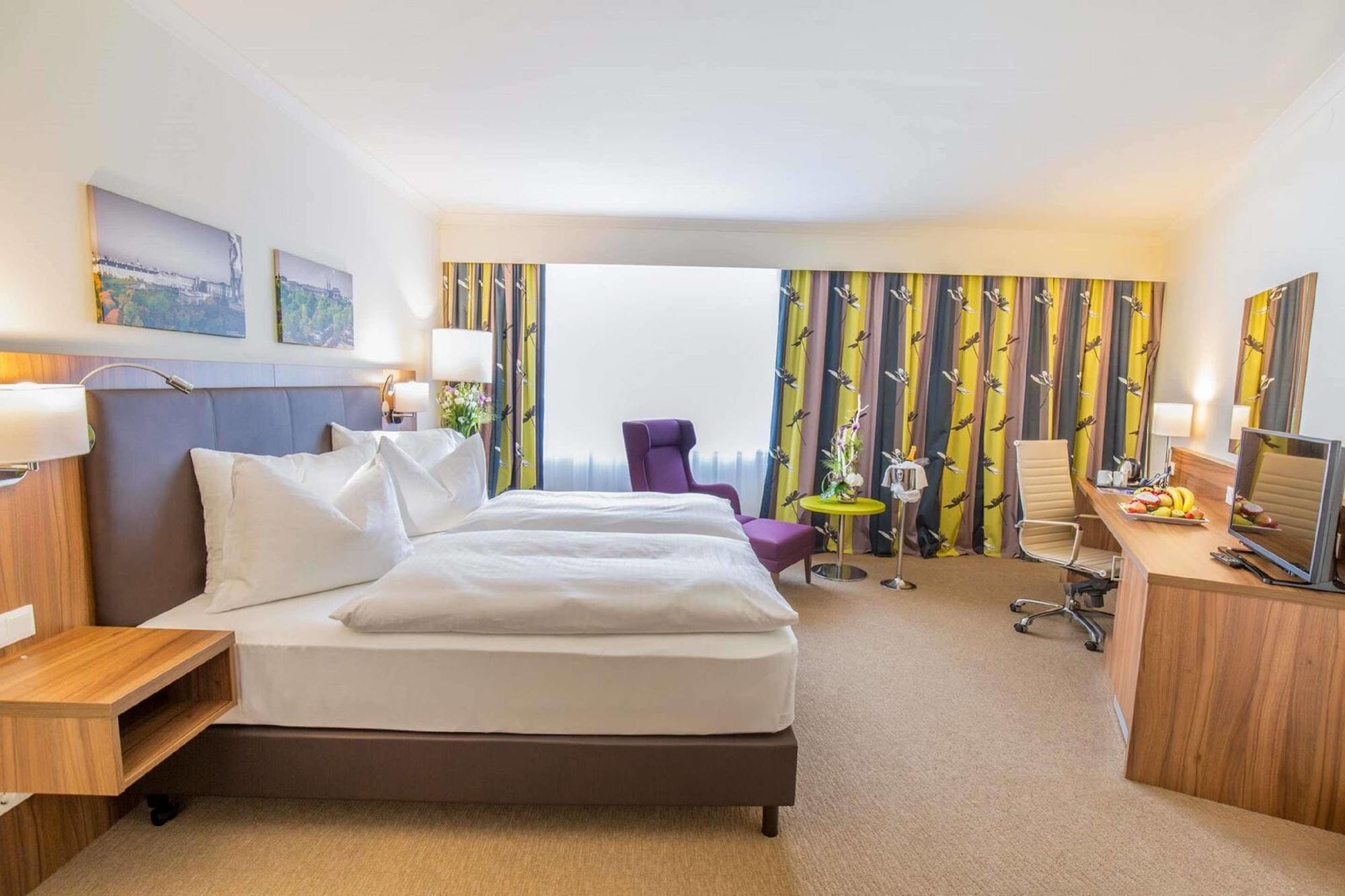 Hilton Garden South Hotel 4*