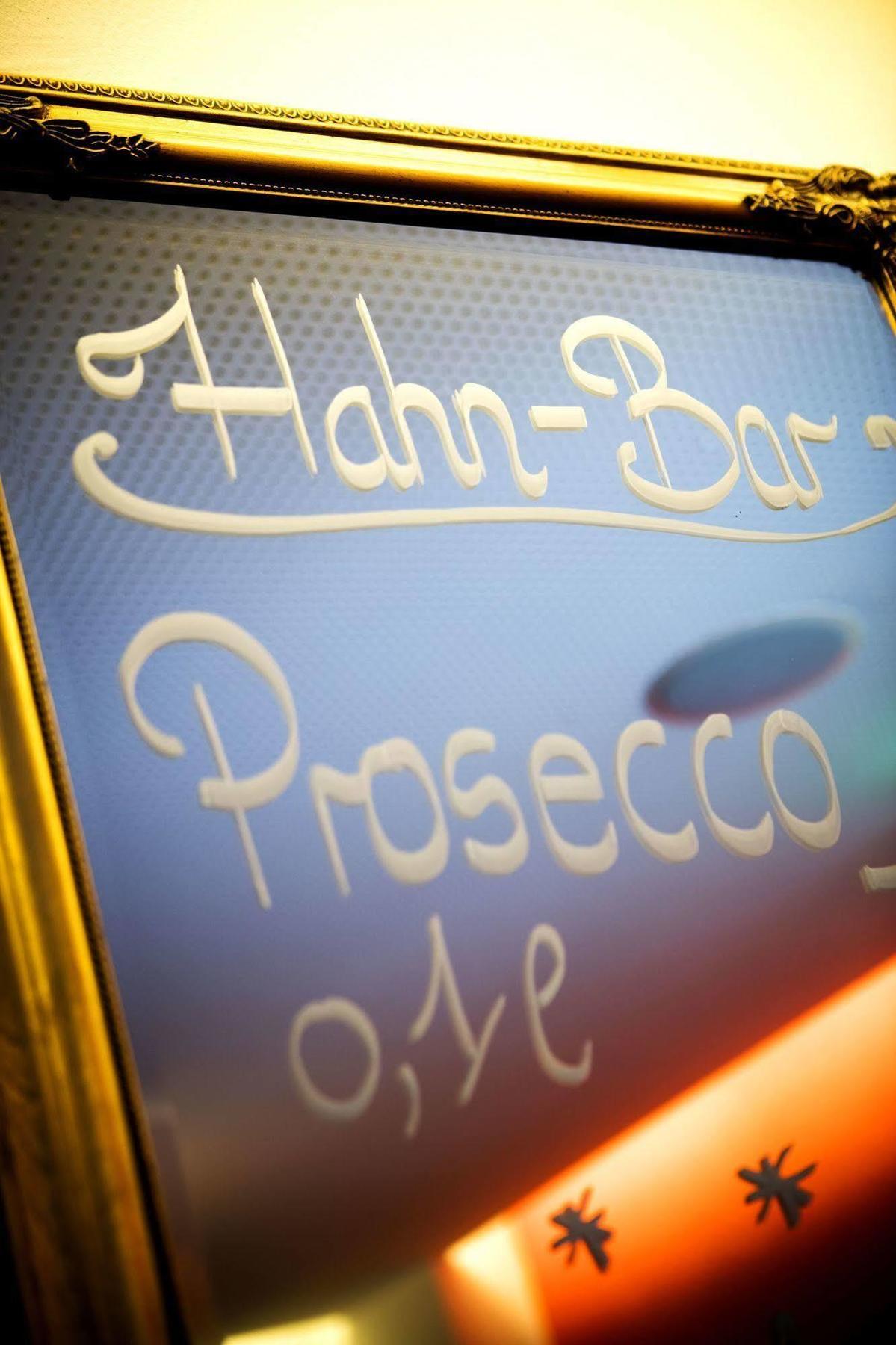 Hahn Hotel 3*