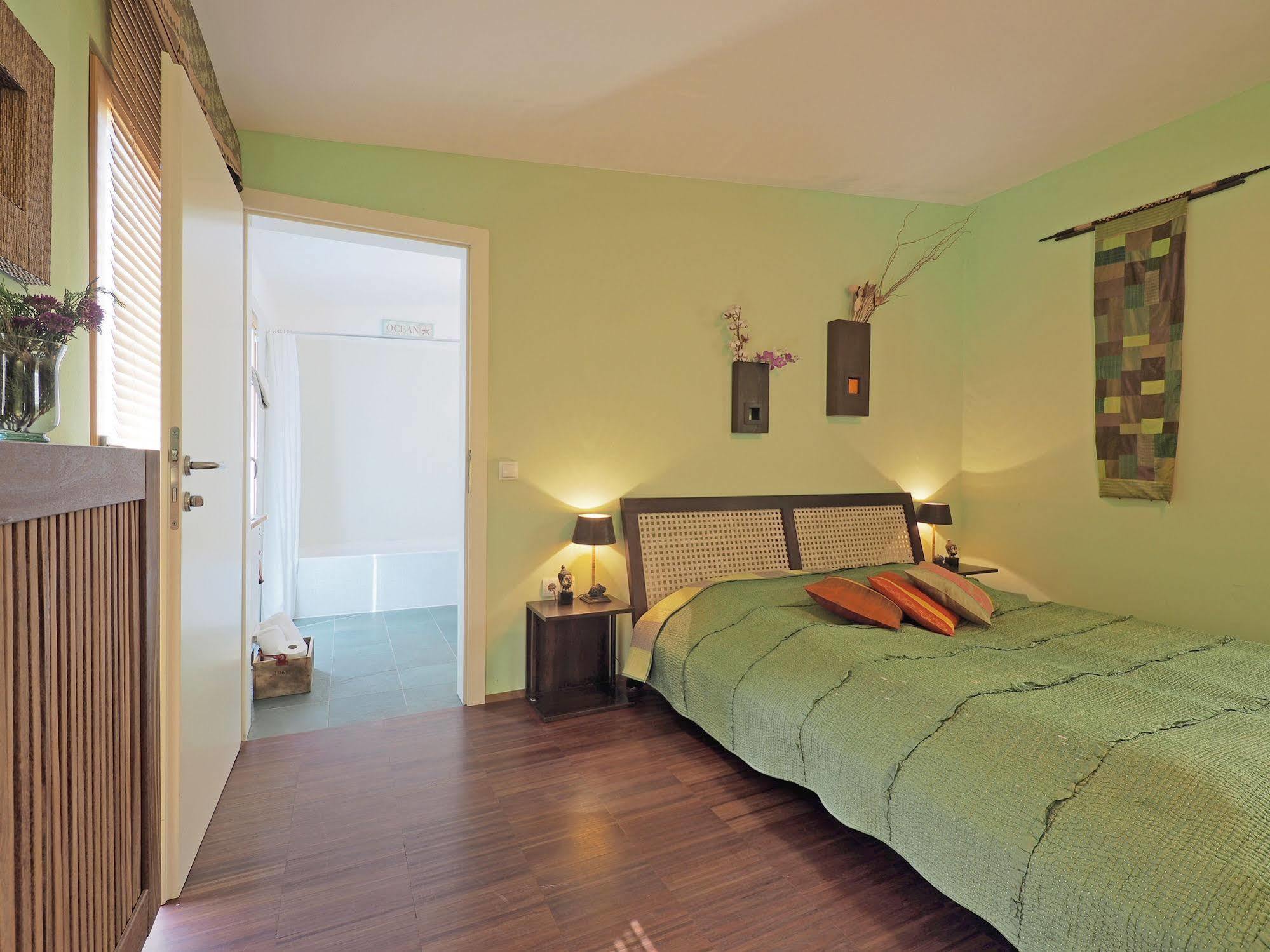 The Bed & Breakfast 3*