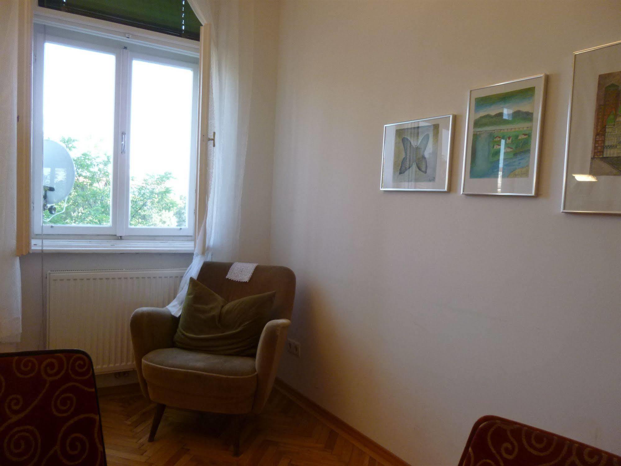 Aparthotel Maximillian Vienna
