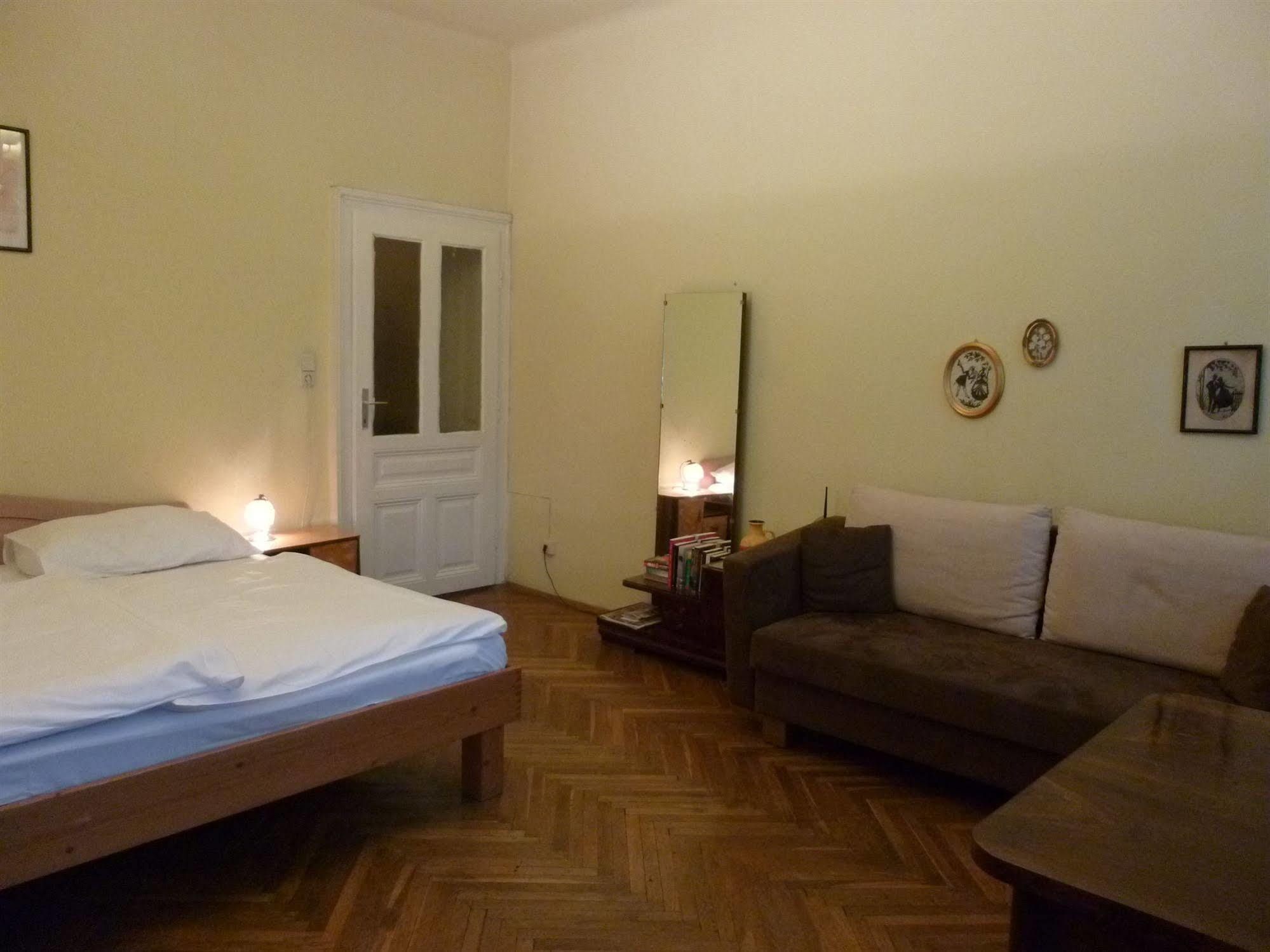 Aparthotel Maximillian