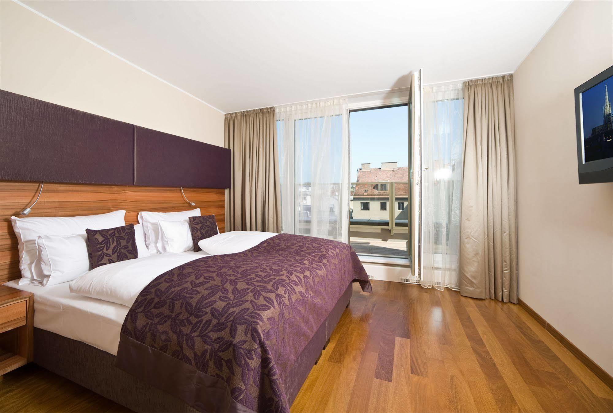 Hotel Pakat 4*