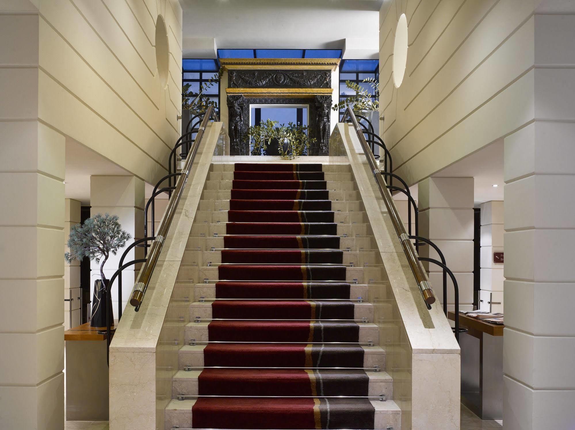 Hotel K+k Palais 4*