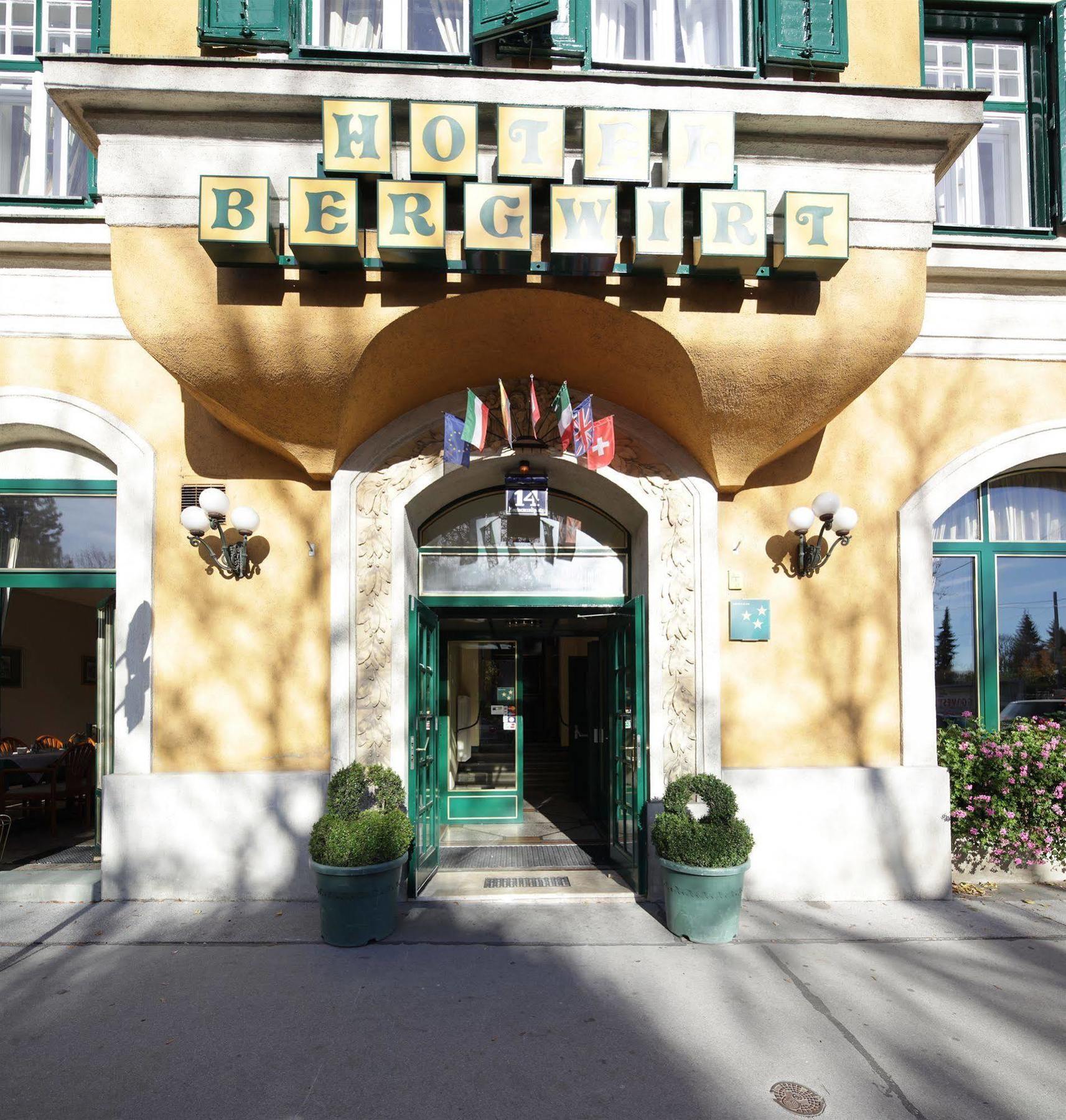 Bergwirt Hotel 3*
