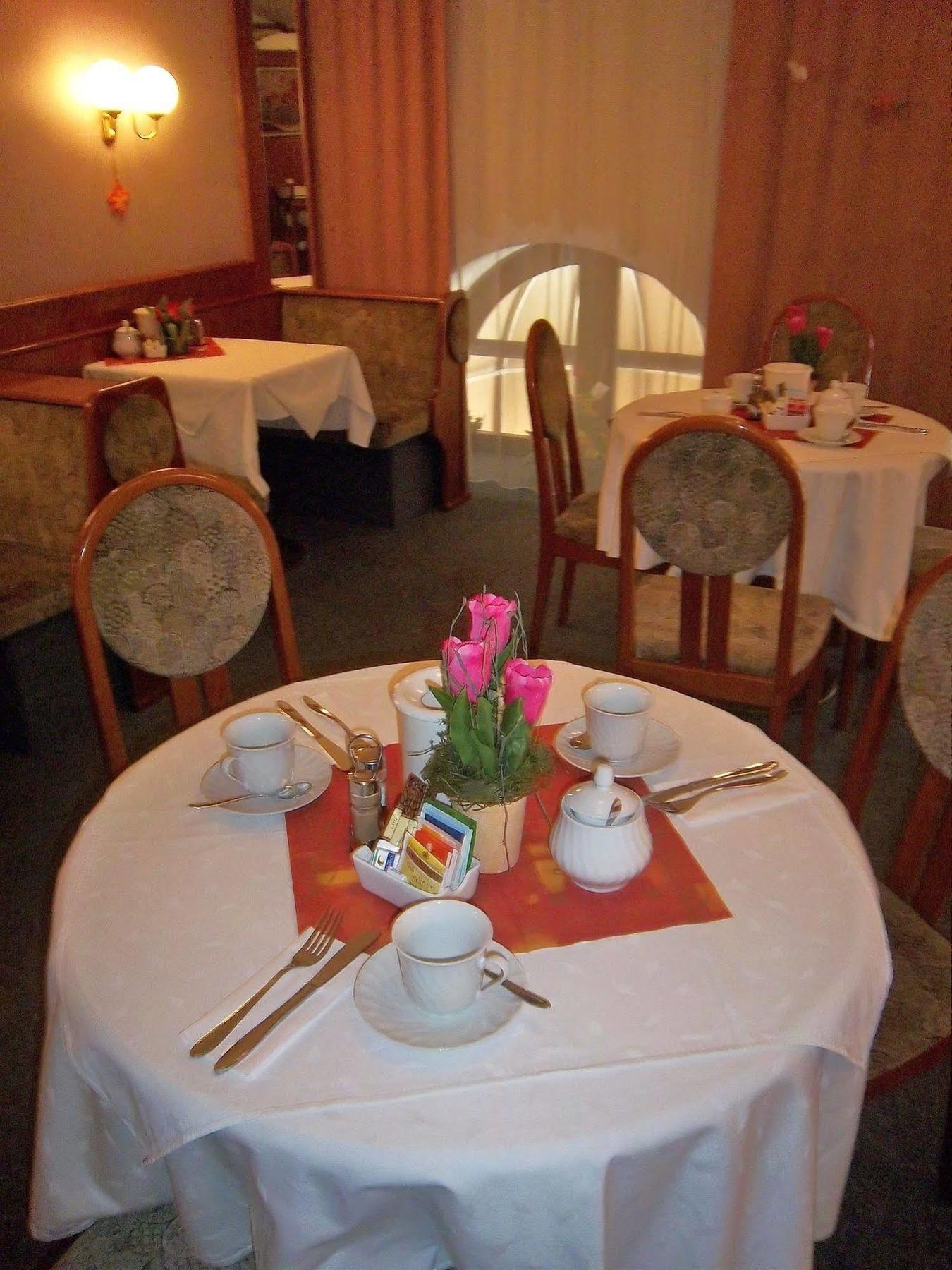 Bajazzo Hotel Vienna