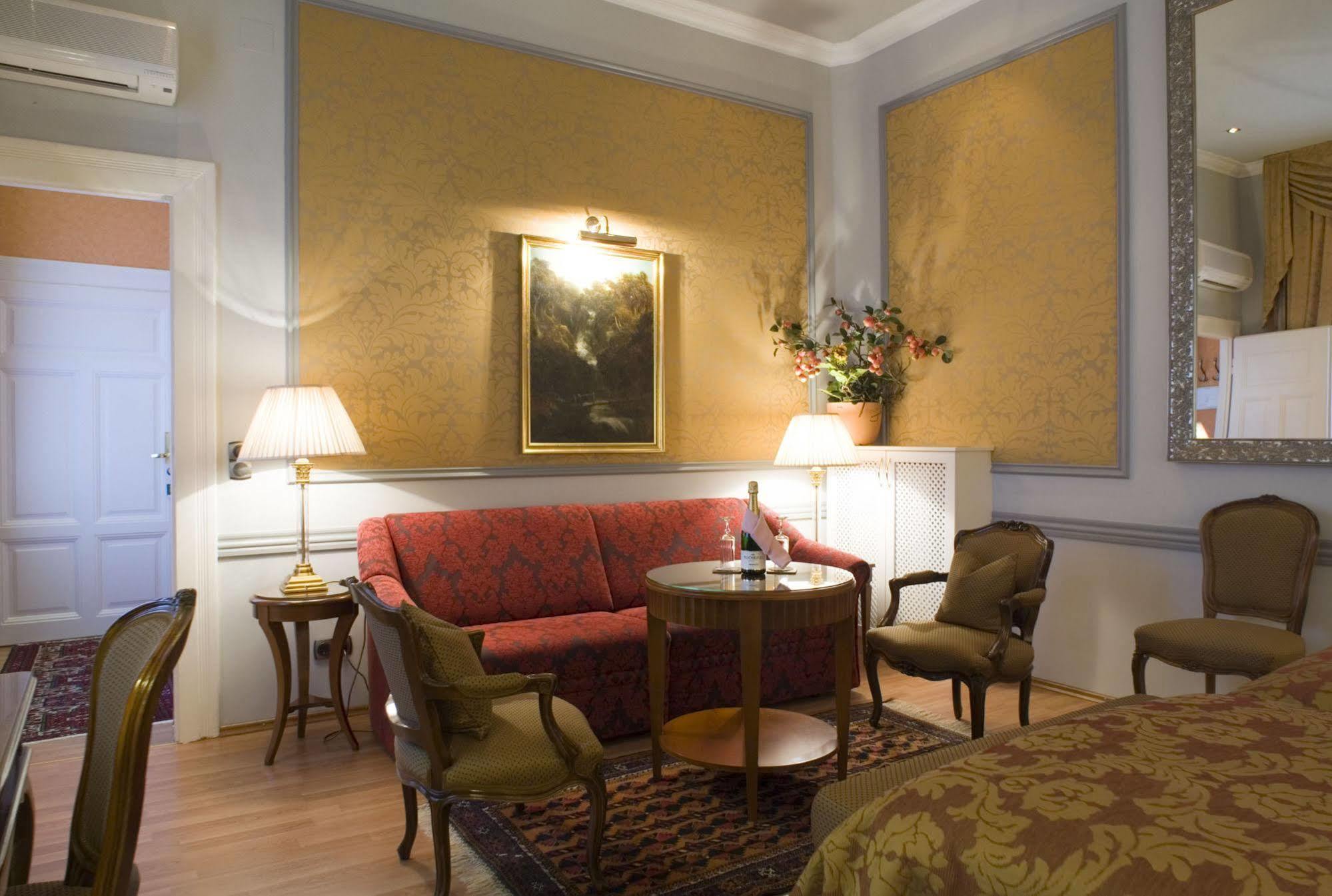 Arenberg Boutique Zentrum Hotel 4*
