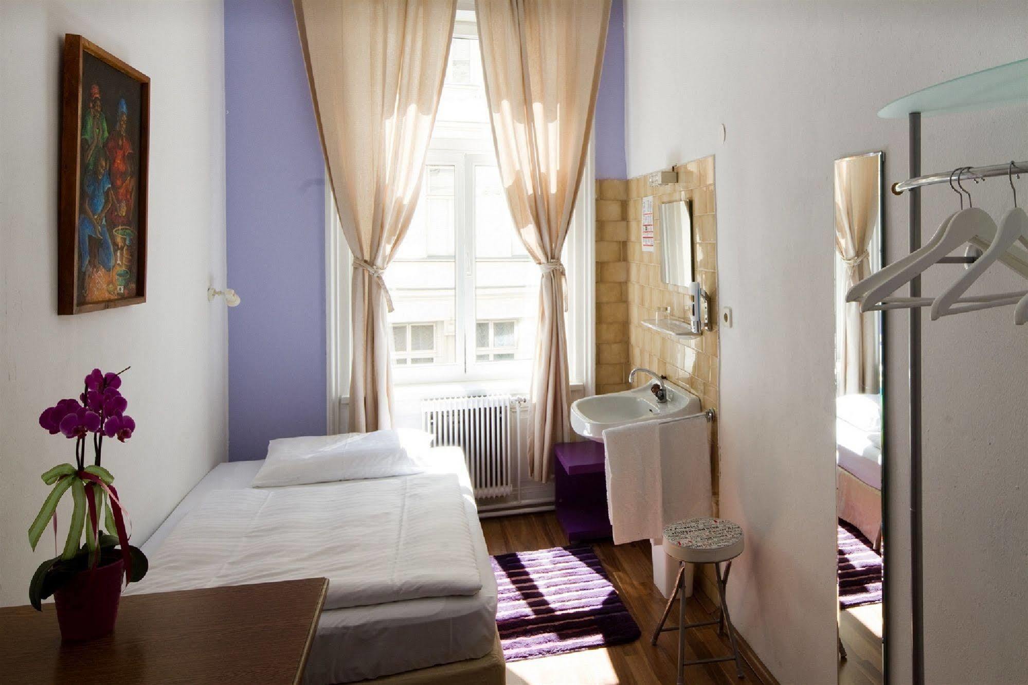 Timeout Hotel, 5 Min To Center, Self Check In Hotel Vienna