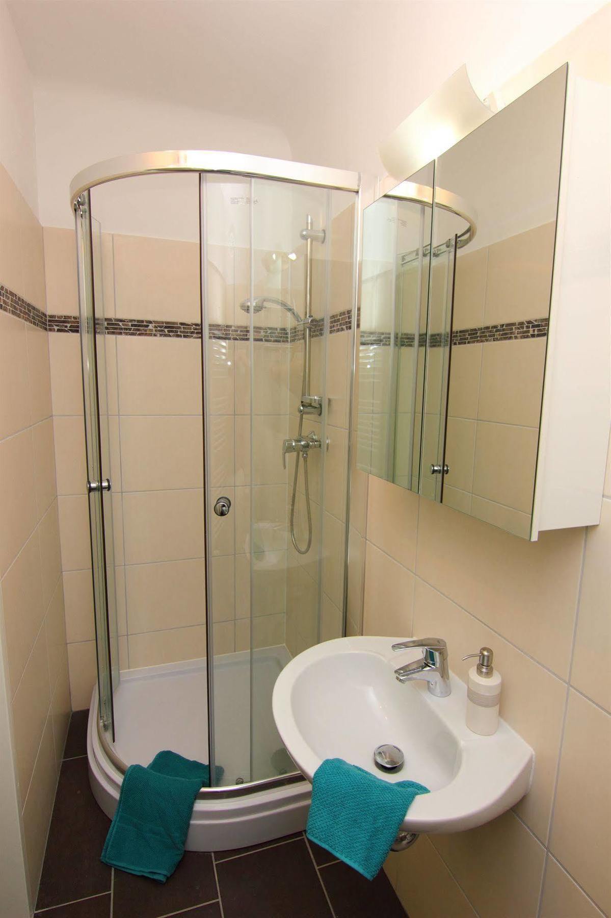 Kroellgasse I Contactless Check-in Apartment Vienna