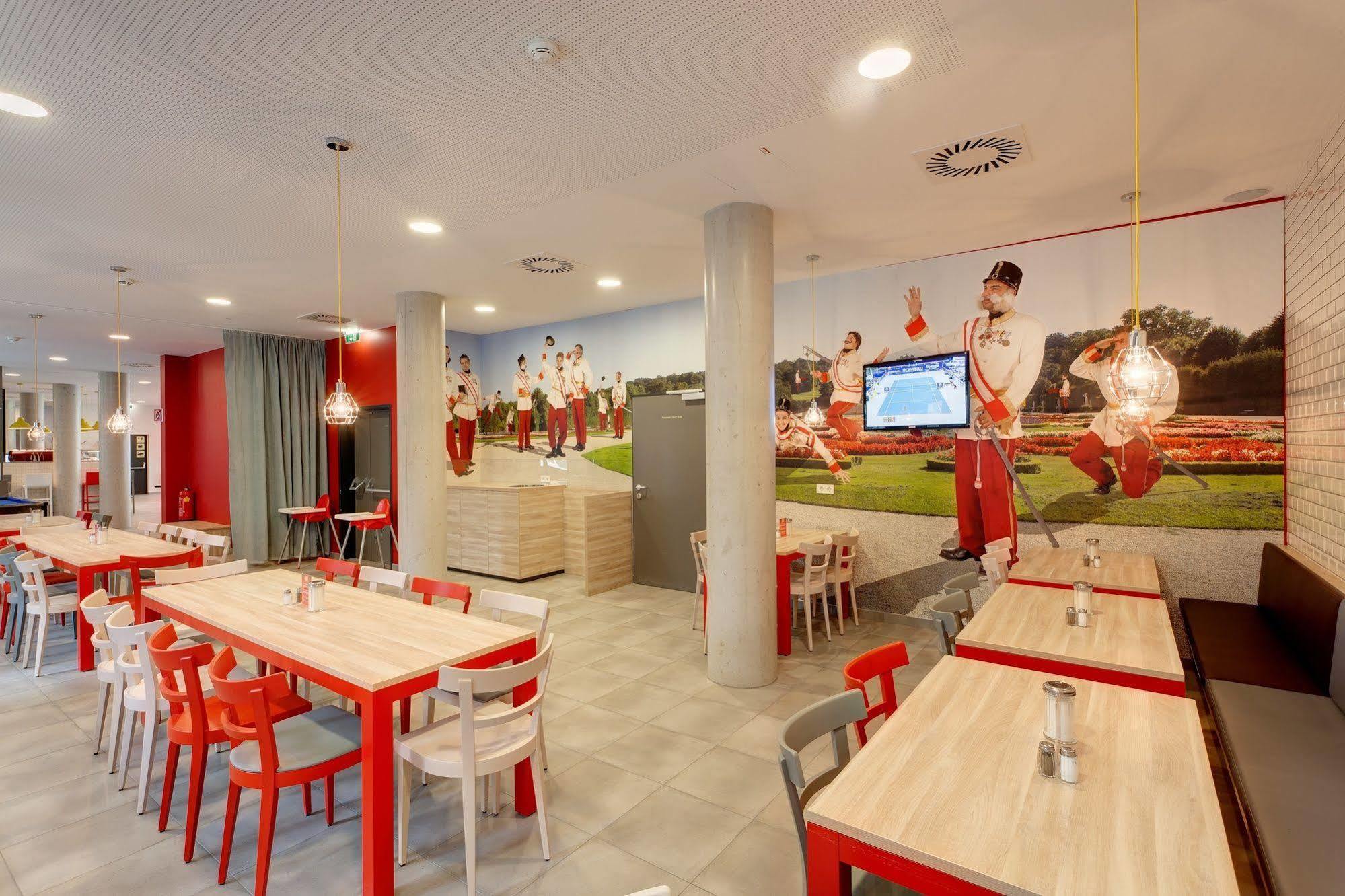Meininger Downtown Franz Hotel Vienna