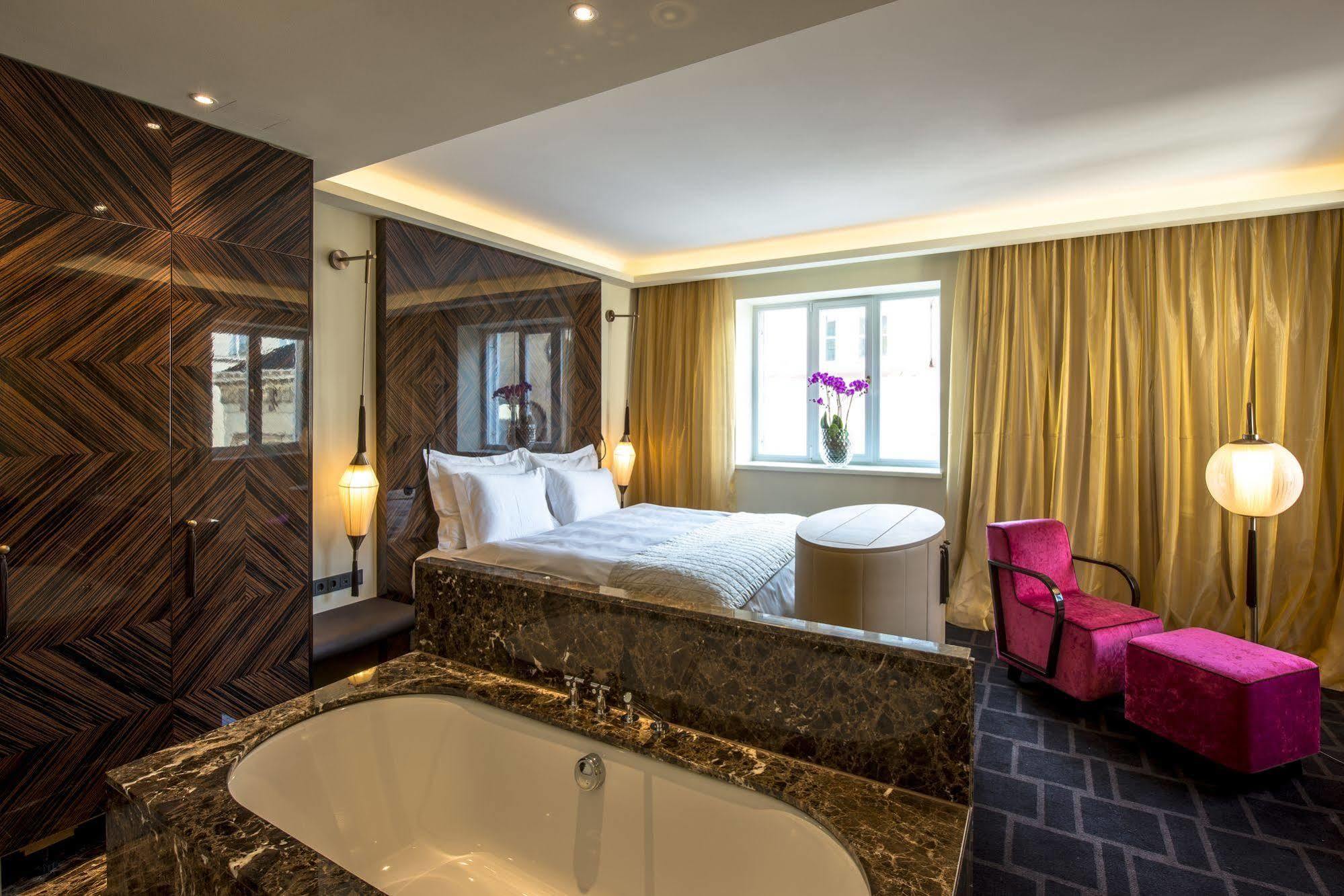 Hotel Lamee