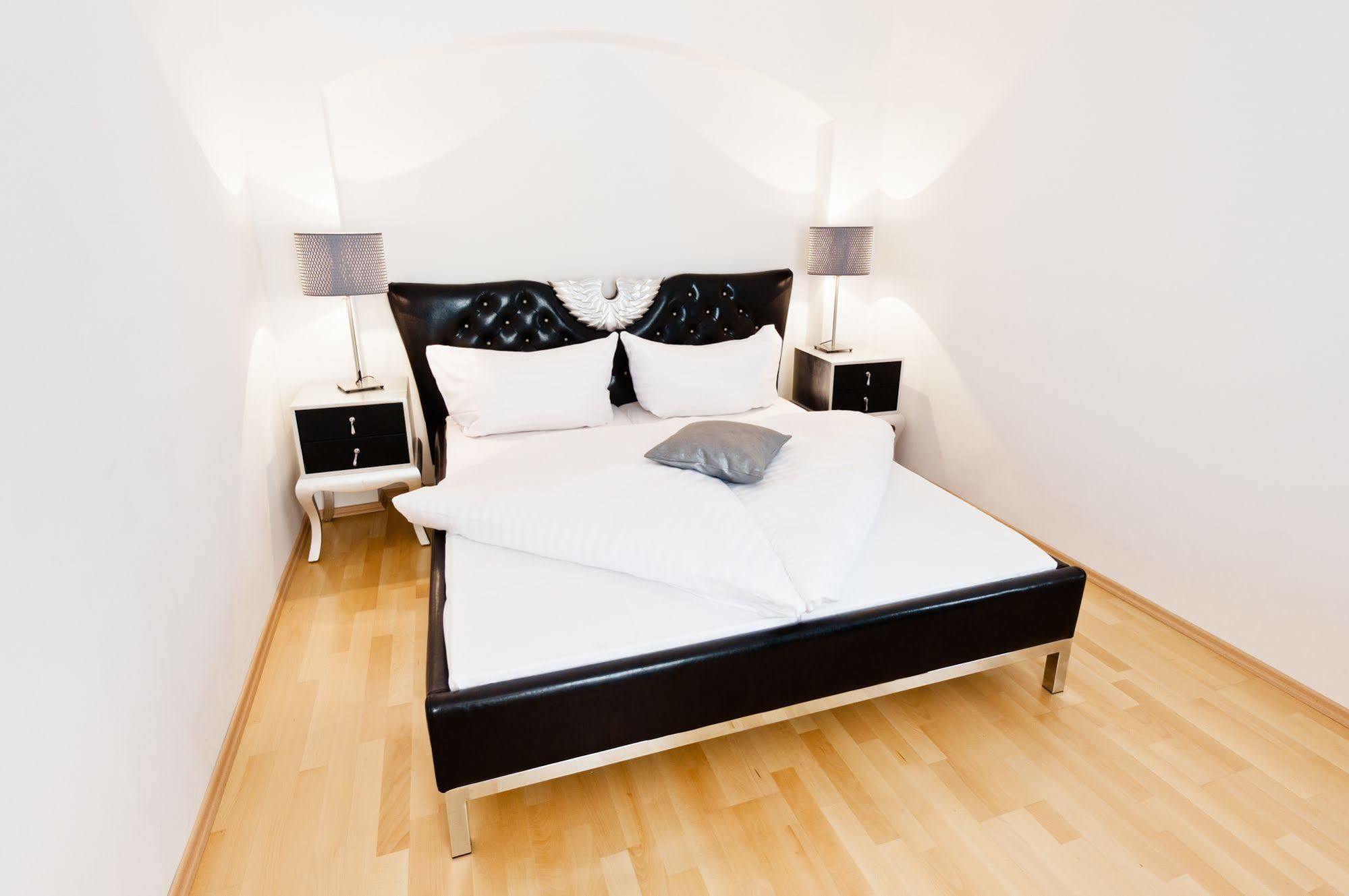 Hotel Vox Design