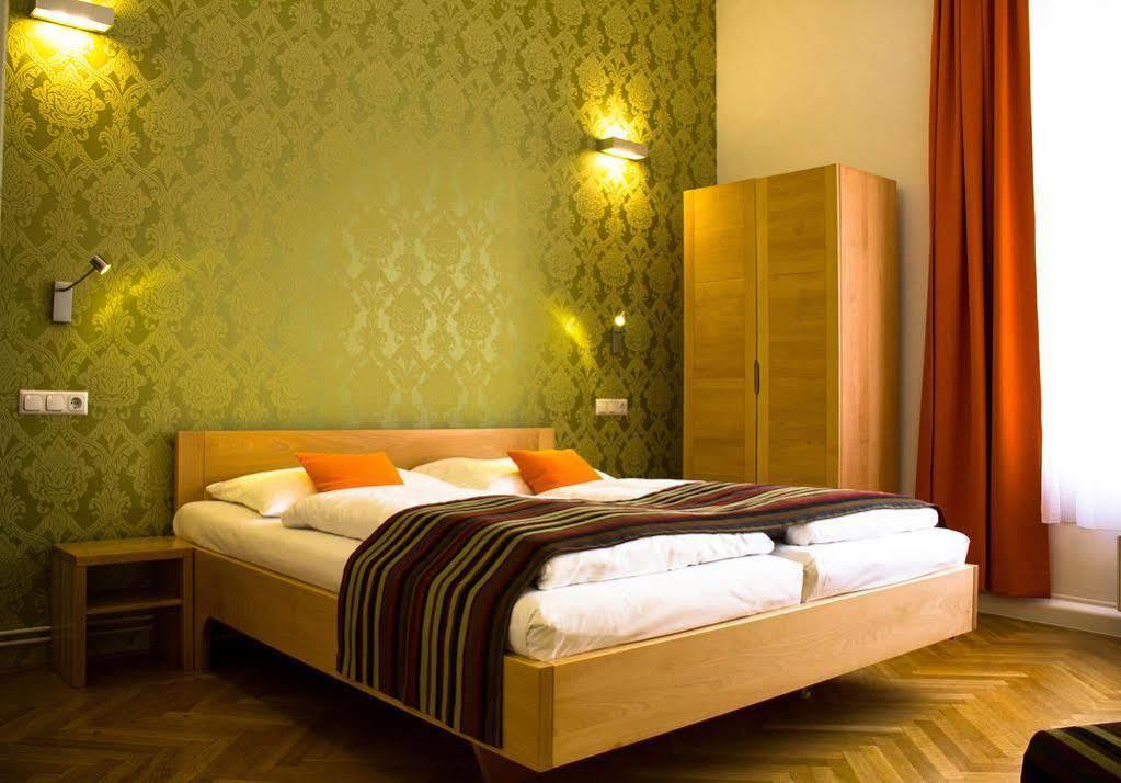 Hotel Mocca 3*