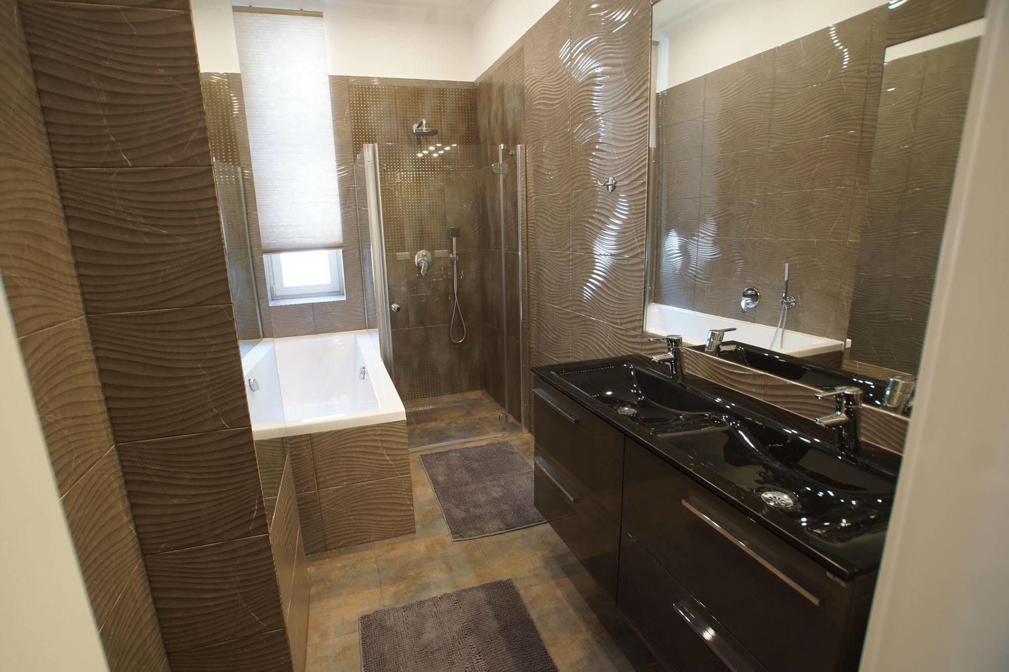Apartment Imperial Schonbrunn Vienna