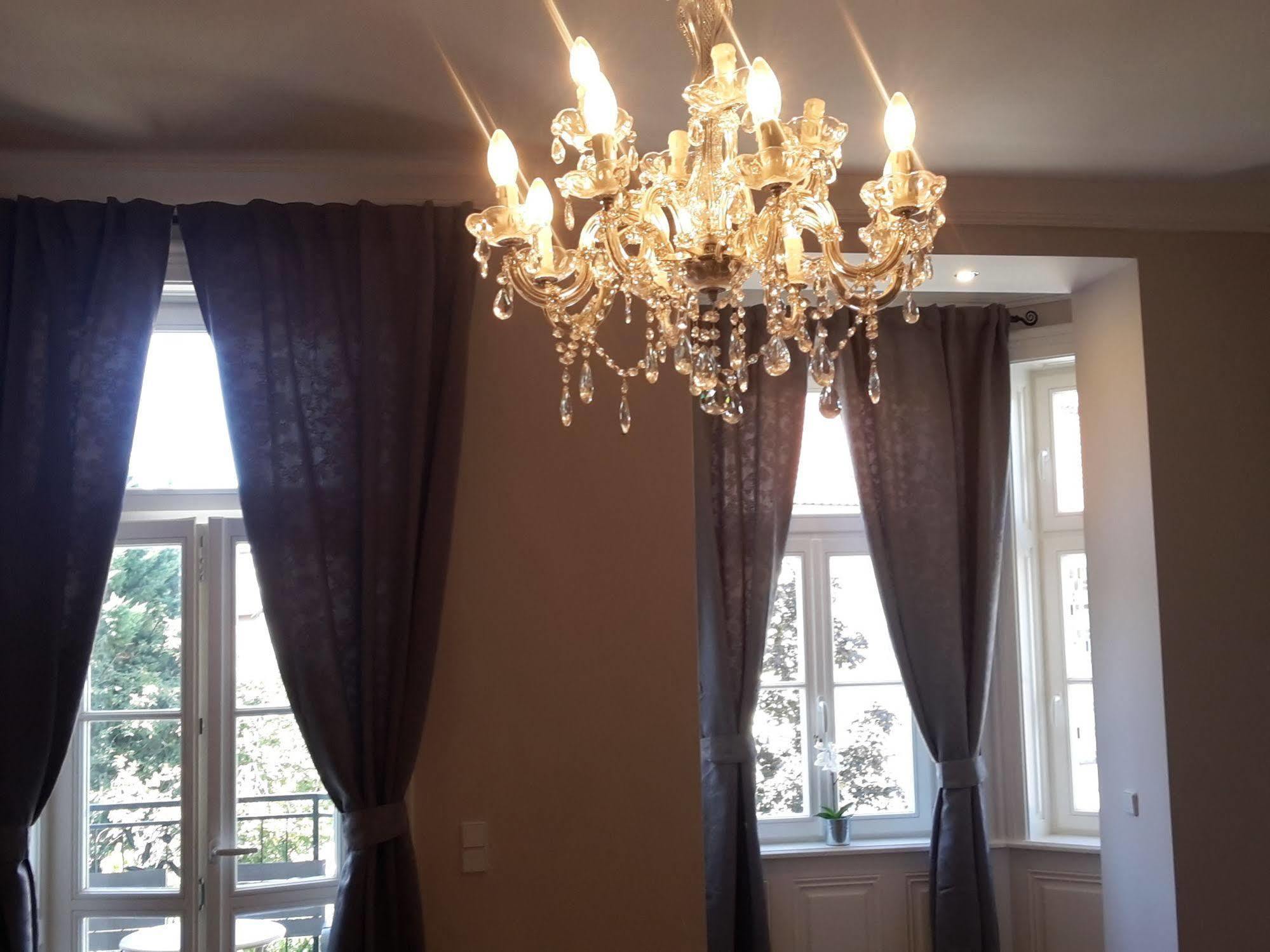 Imperial Schonbrunn Apartment *