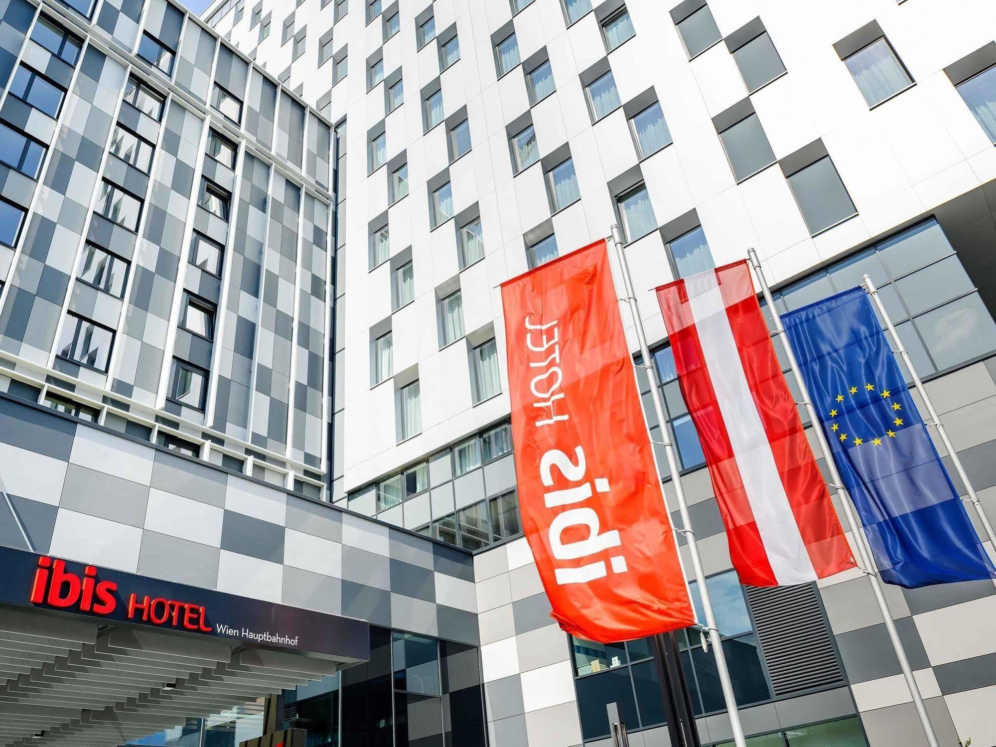Ibis Hauptbahnhof 3*