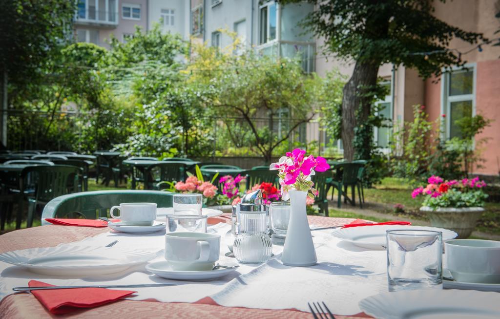 Hotel Garten- Und Kunsthotel Gabriel