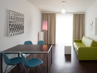 Stanys - 3*