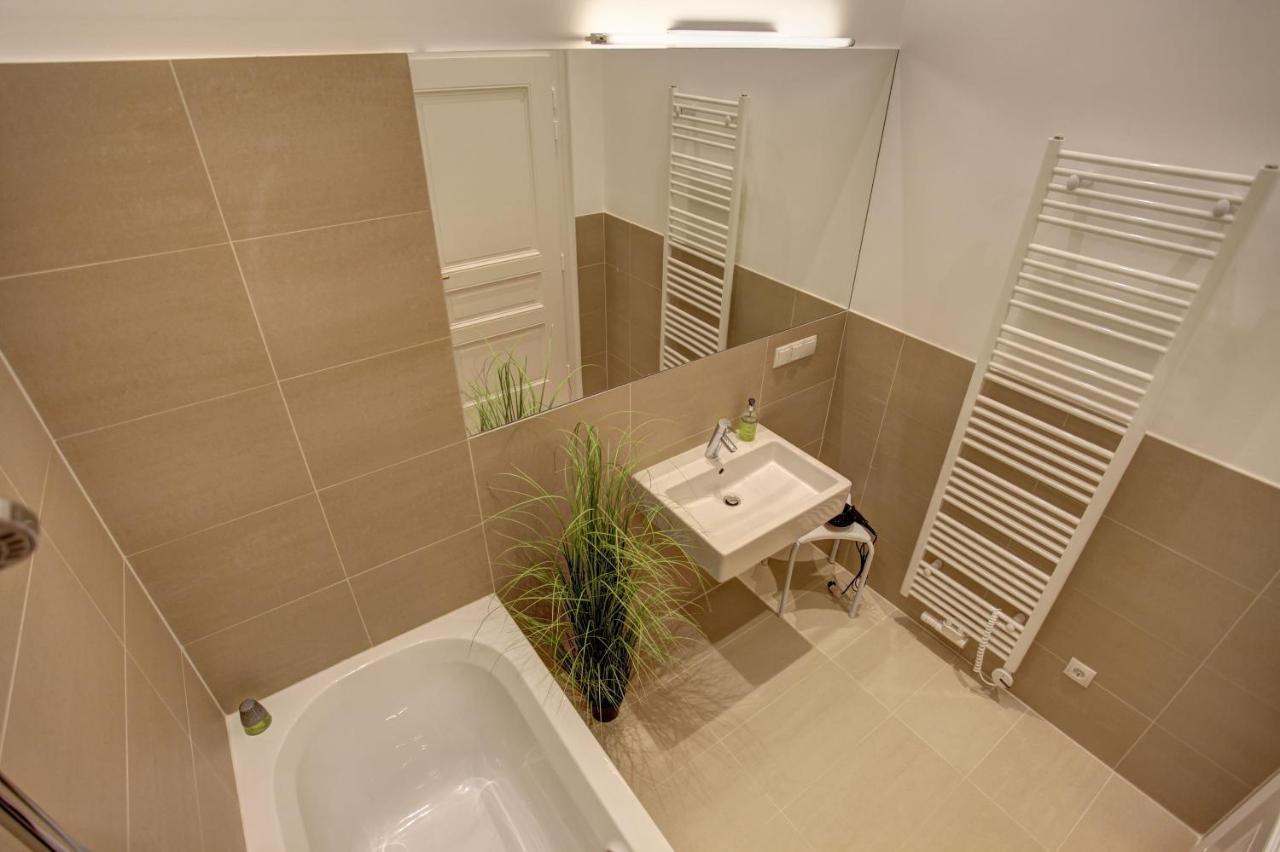 Gasser - Altstadt City Center Apartment Vienna