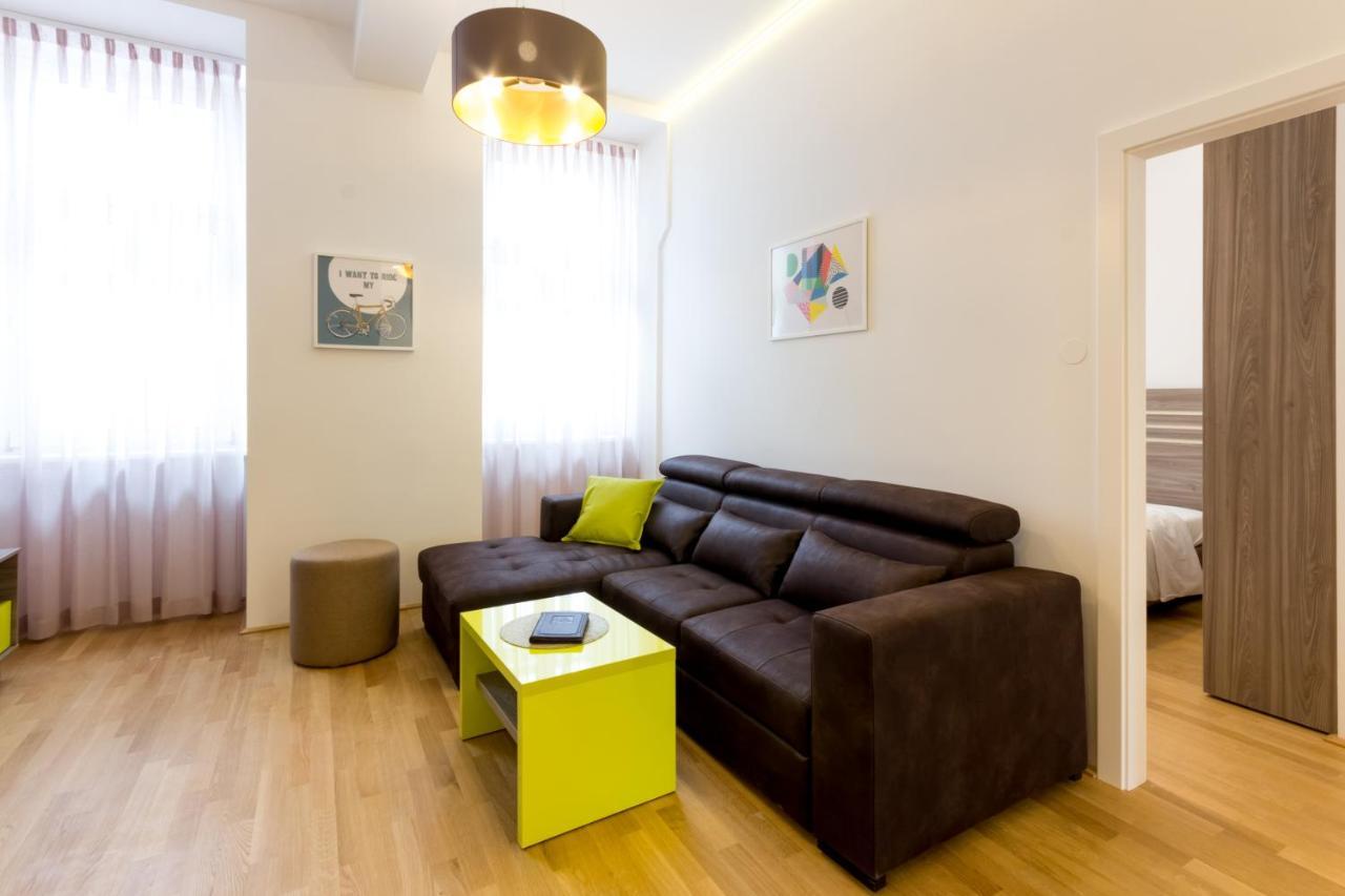 Apartment Debo Naehe Westbahnhof - Contactless Check In Vienna