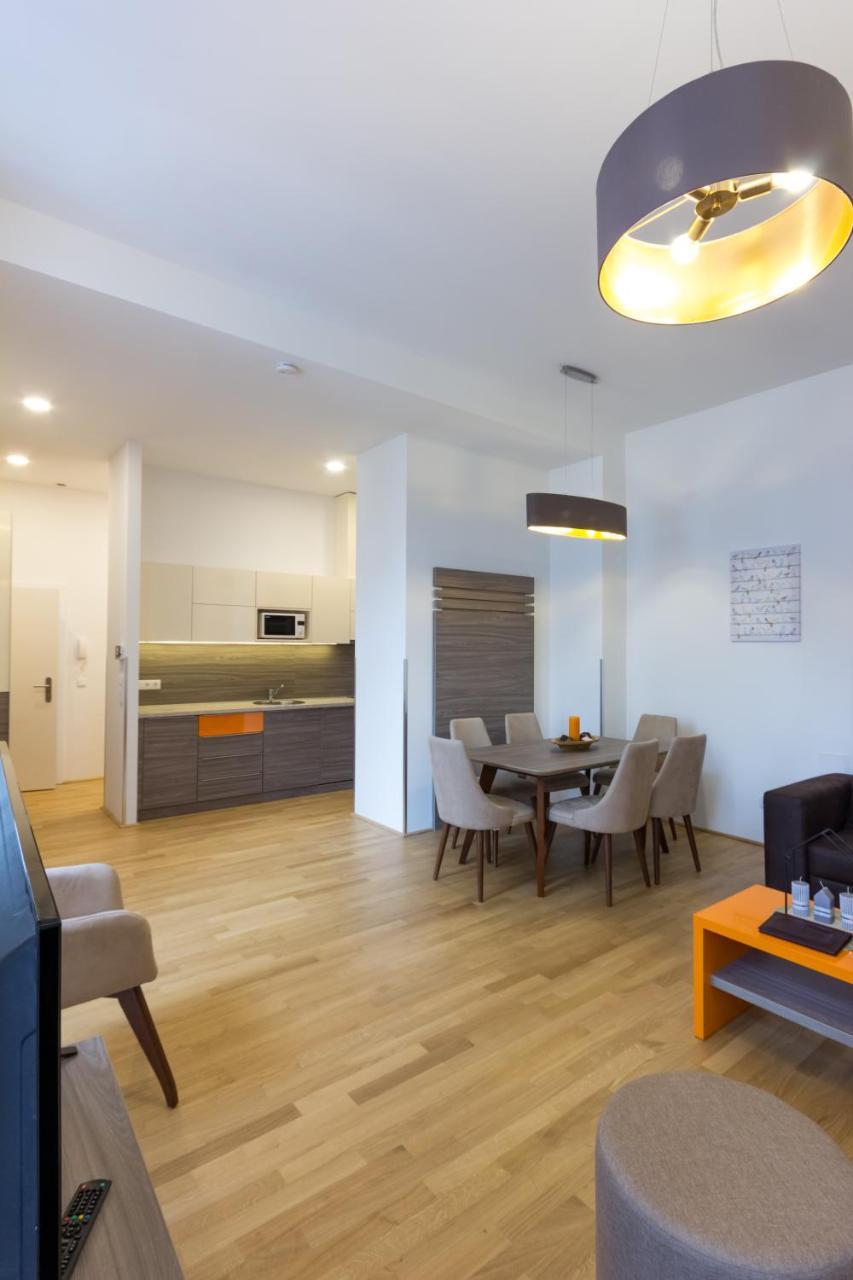 Apartment Debo Naehe Westbahnhof - Contactless Check In *