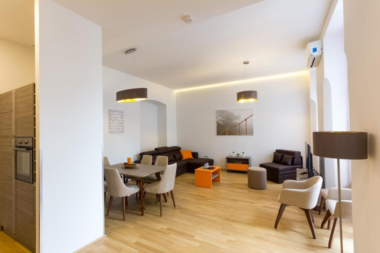 Apartment Debo Naehe Westbahnhof - Contactless Check In