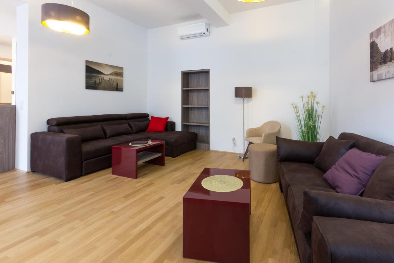Apartment Debo Naehe Westbahnhof - Contactless Check In Vienna