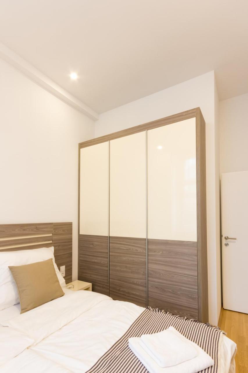 Apartment Debo Naehe Westbahnhof - Contactless Check In Vienna