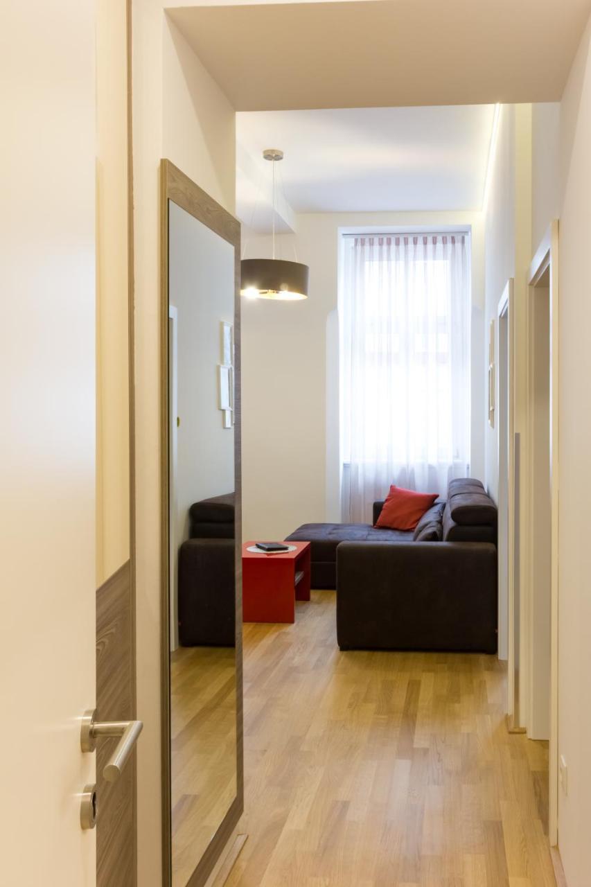Debo Naehe Westbahnhof - Contactless Check In Apartment