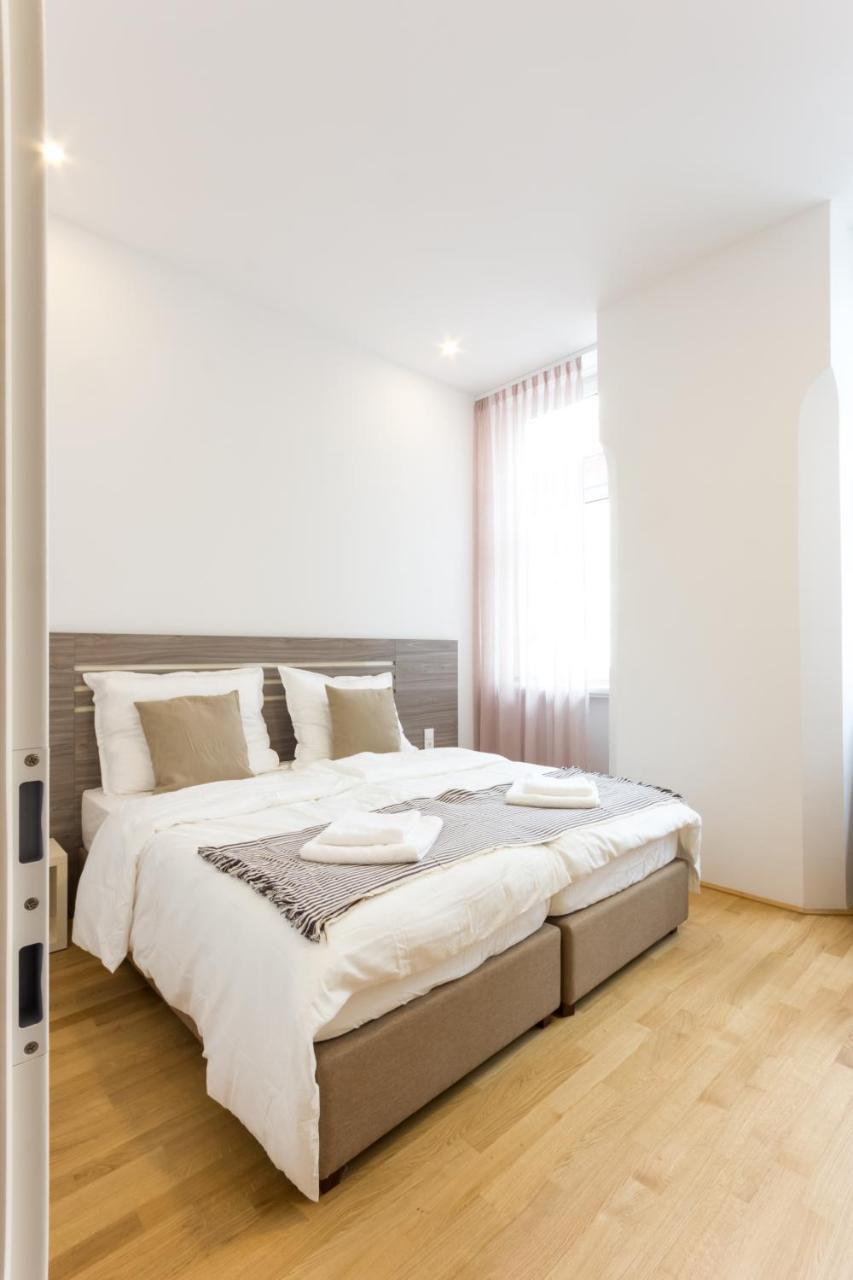 Apartment Debo Naehe Westbahnhof - Contactless Check In *
