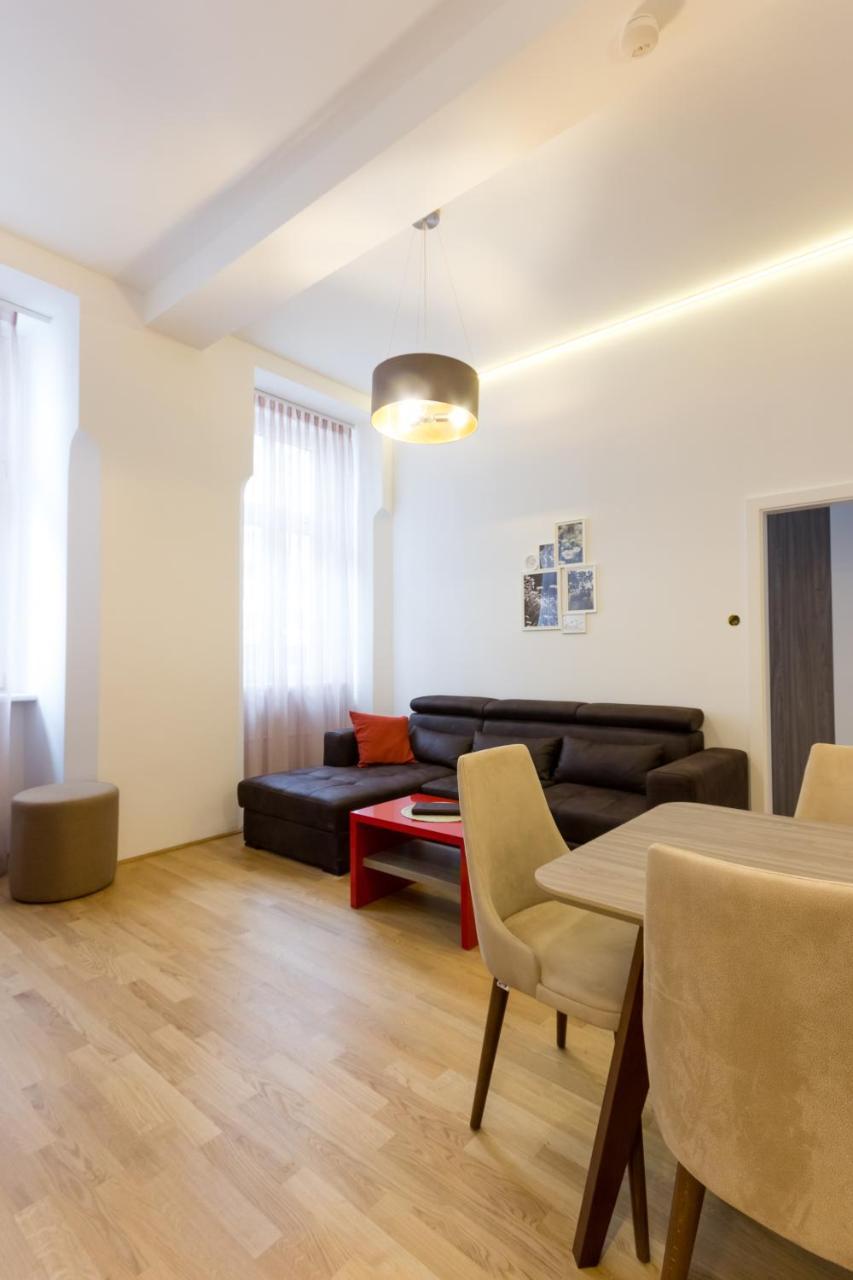 Apartment Debo Naehe Westbahnhof - Contactless Check In Vienna