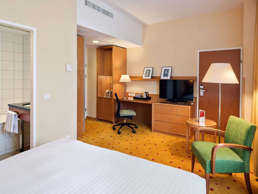 Courtyard By Marriott Schoenbrunn Hotel 4*