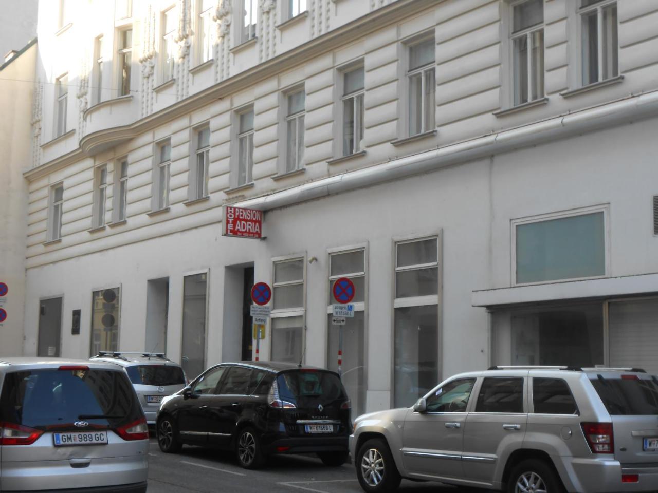 Adria Guest house 3*