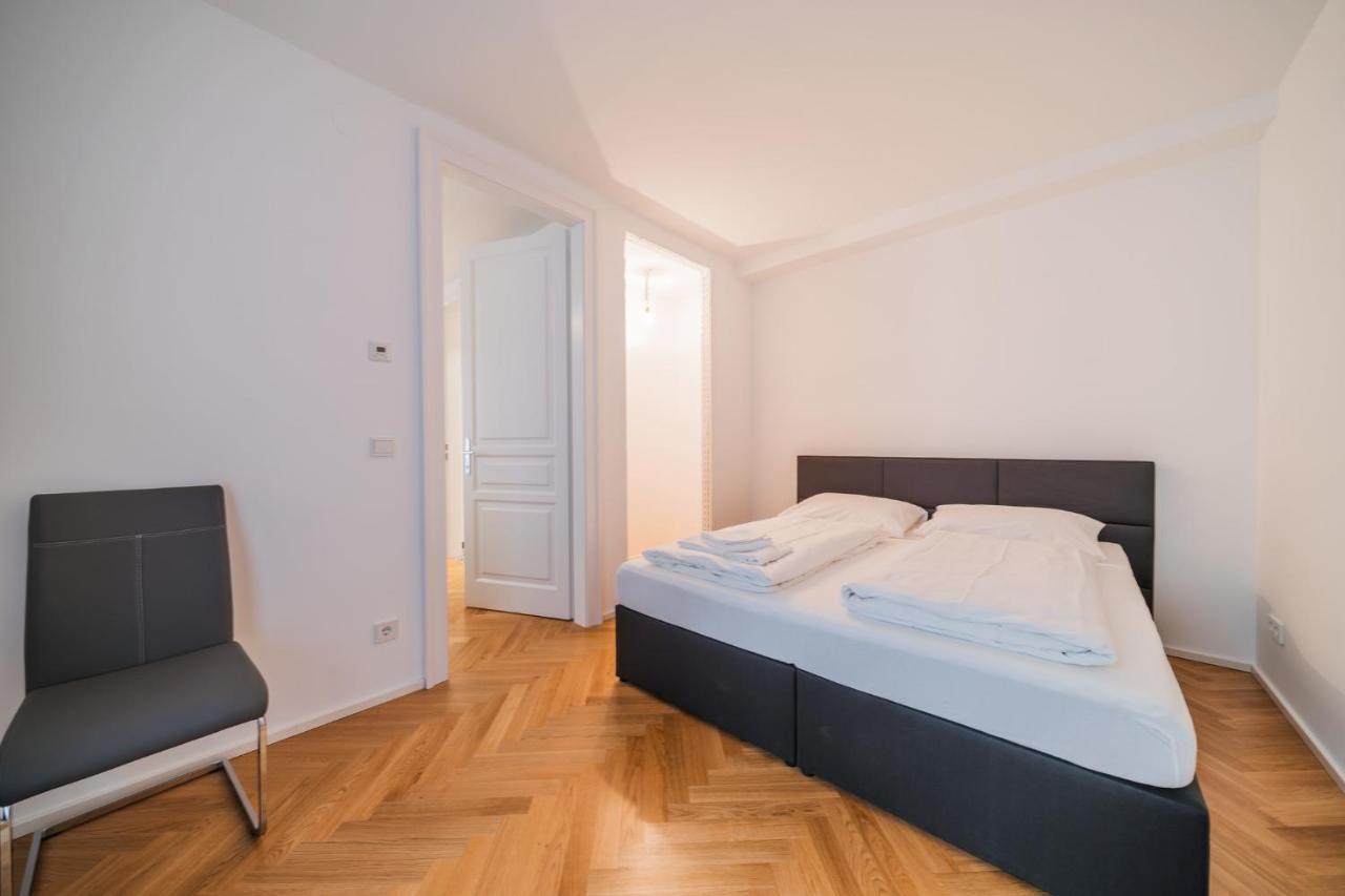 Apartment Edelweiss City State Opera