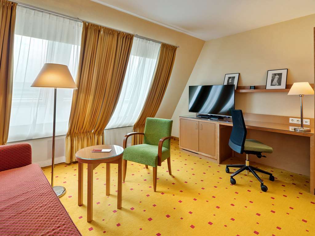 Hotel Courtyard By Marriott Schoenbrunn 4*