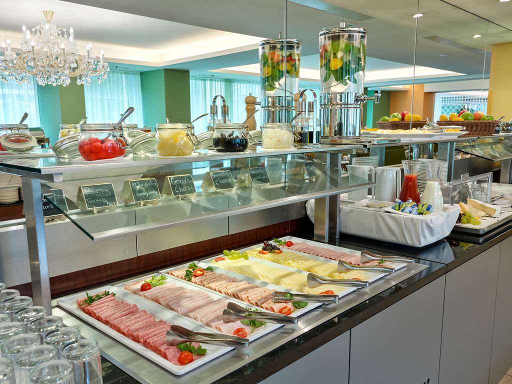 Hotel Courtyard By Marriott Schoenbrunn Vienna