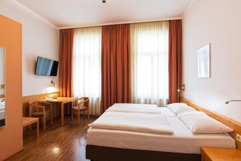 Post Hotel Vienna