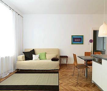 Kaiser Hotel 3*