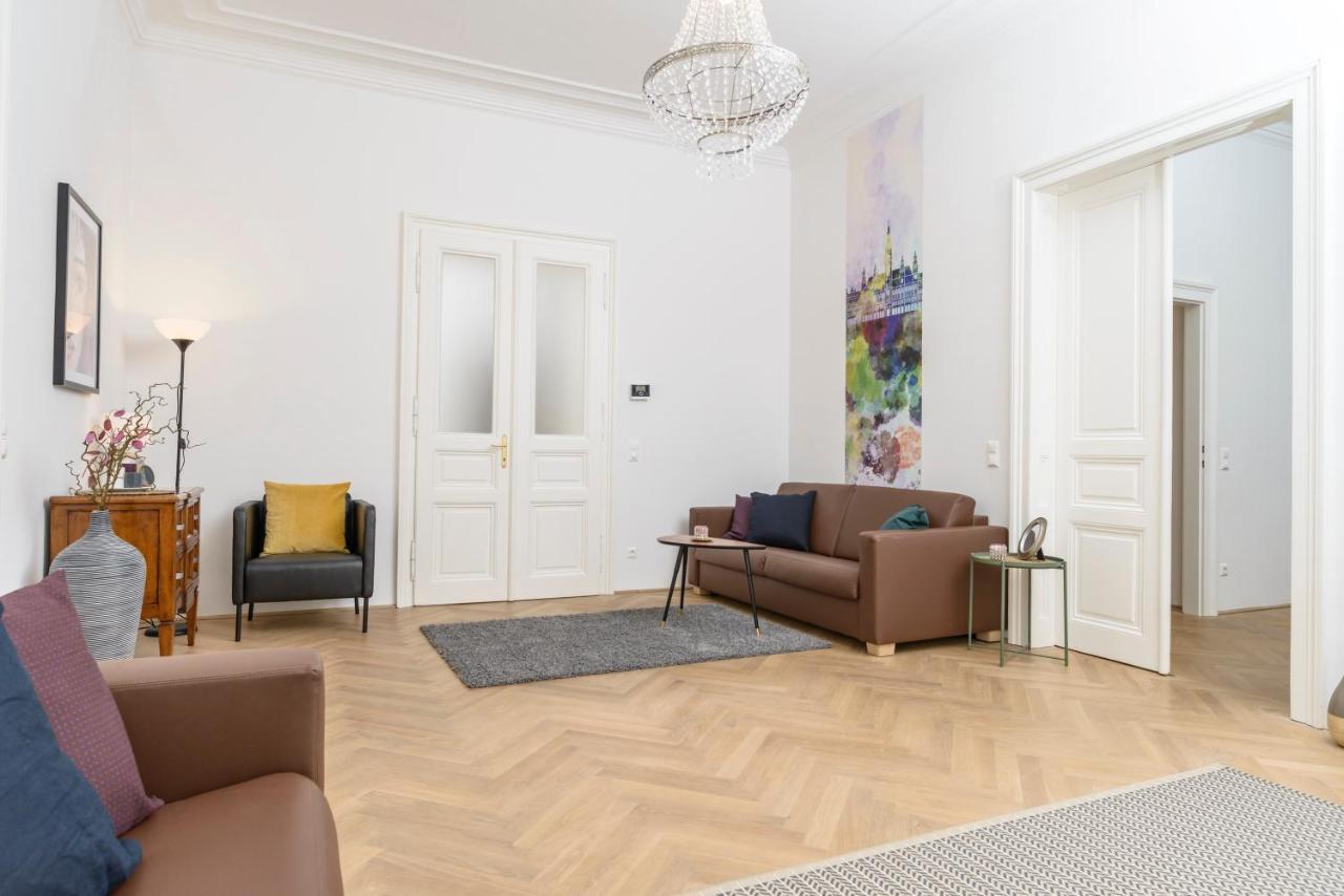 Apartment Senator Stephansplatz By Ichbucheat