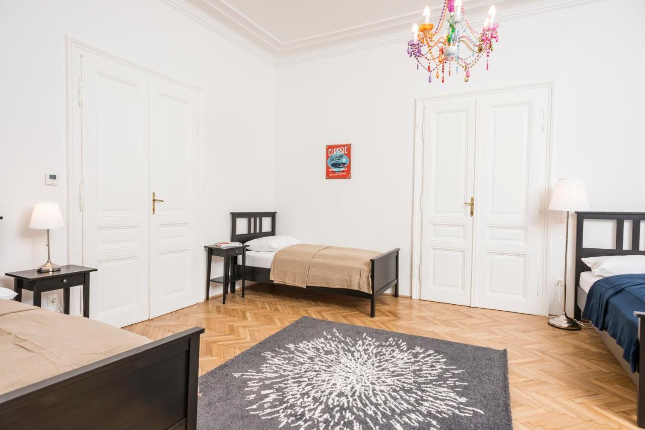 Apartamento Senator Stephansplatz By Ichbucheat